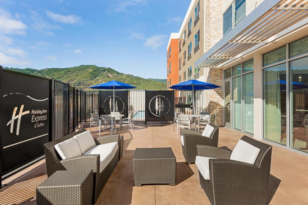Holiday Inn Express & Suites - Ukiah By Ihg المظهر الخارجي الصورة