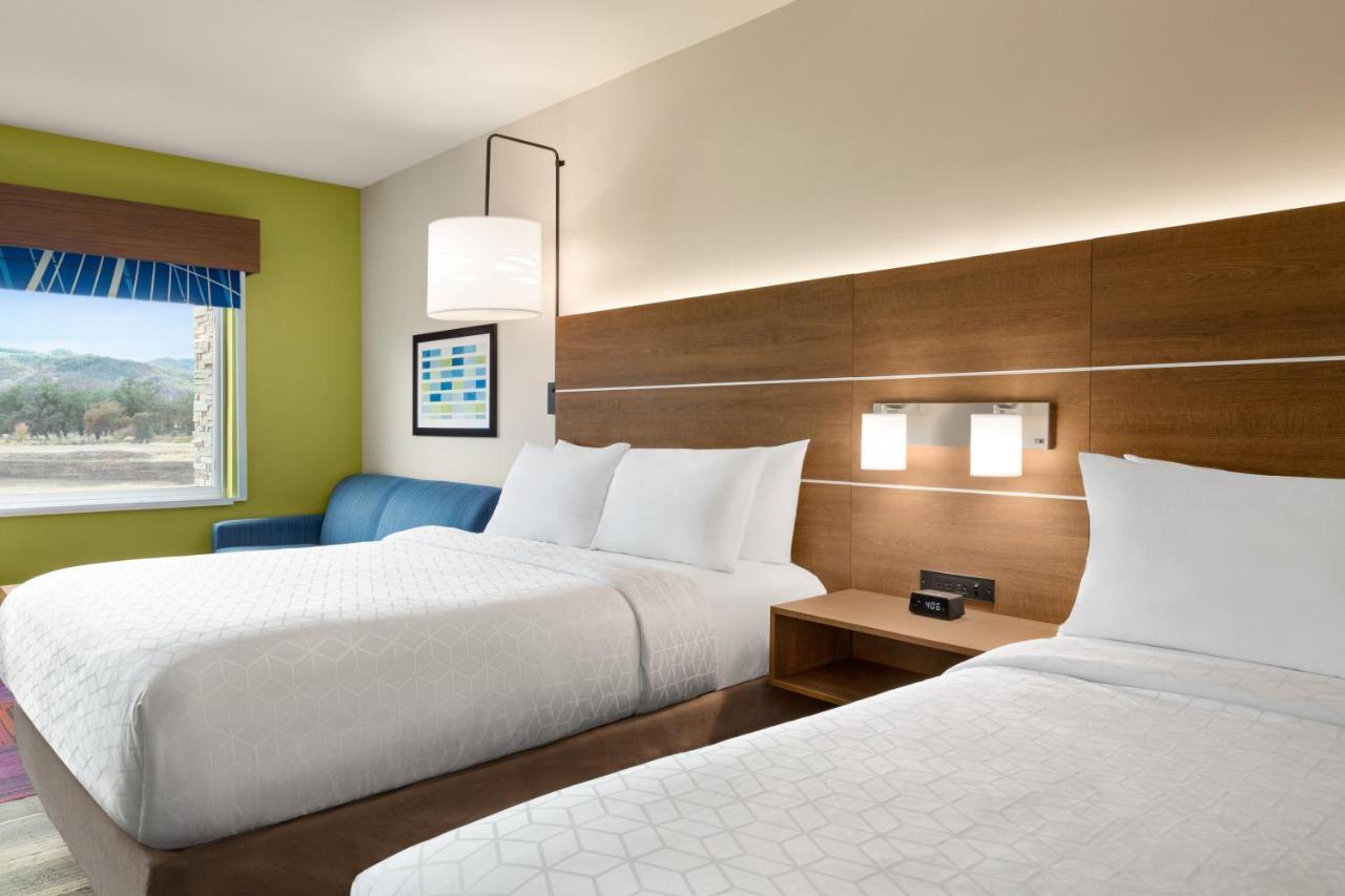 Holiday Inn Express & Suites - Ukiah By Ihg المظهر الخارجي الصورة