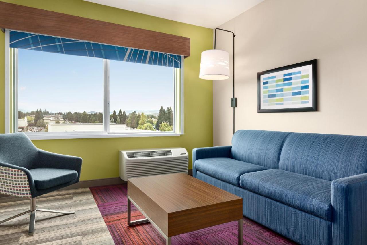 Holiday Inn Express & Suites - Ukiah By Ihg المظهر الخارجي الصورة