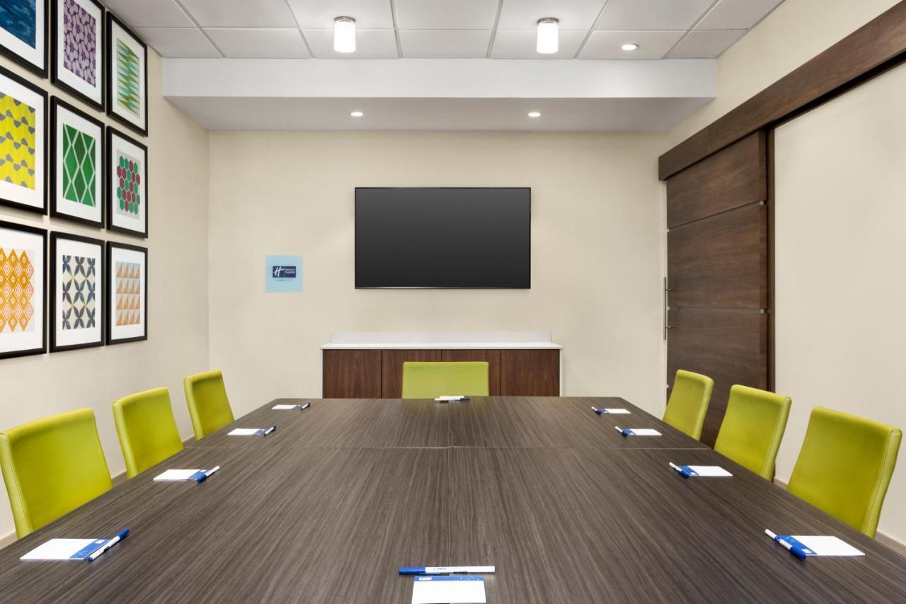 Holiday Inn Express & Suites - Ukiah By Ihg المظهر الخارجي الصورة