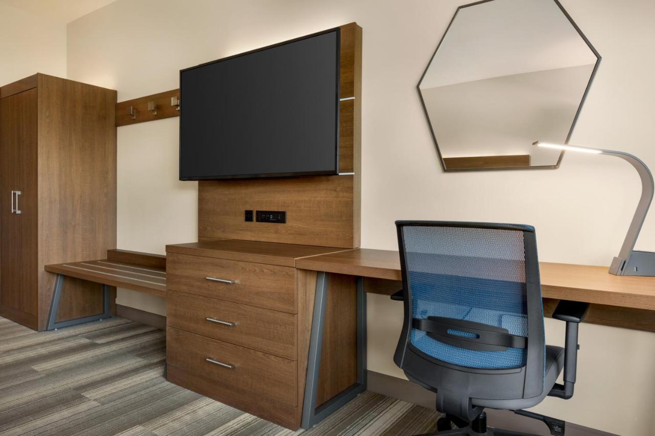Holiday Inn Express & Suites - Ukiah By Ihg المظهر الخارجي الصورة