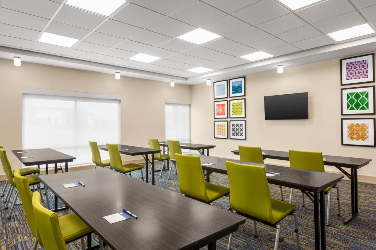 Holiday Inn Express & Suites - Ukiah By Ihg المظهر الخارجي الصورة